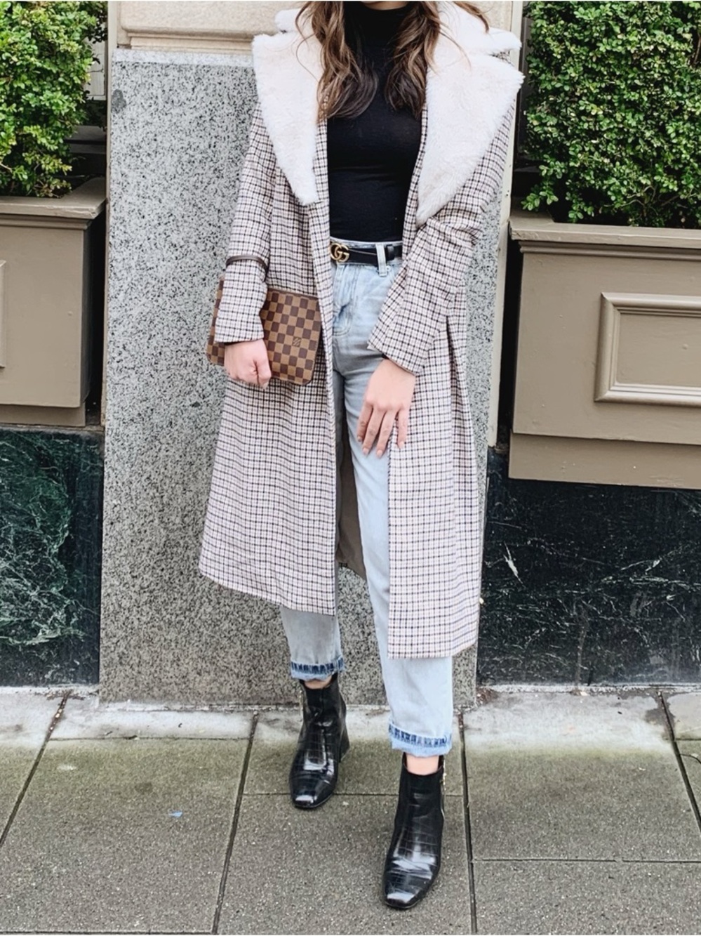 Vintage Plaid Coat with Cream Faux Fur Collar